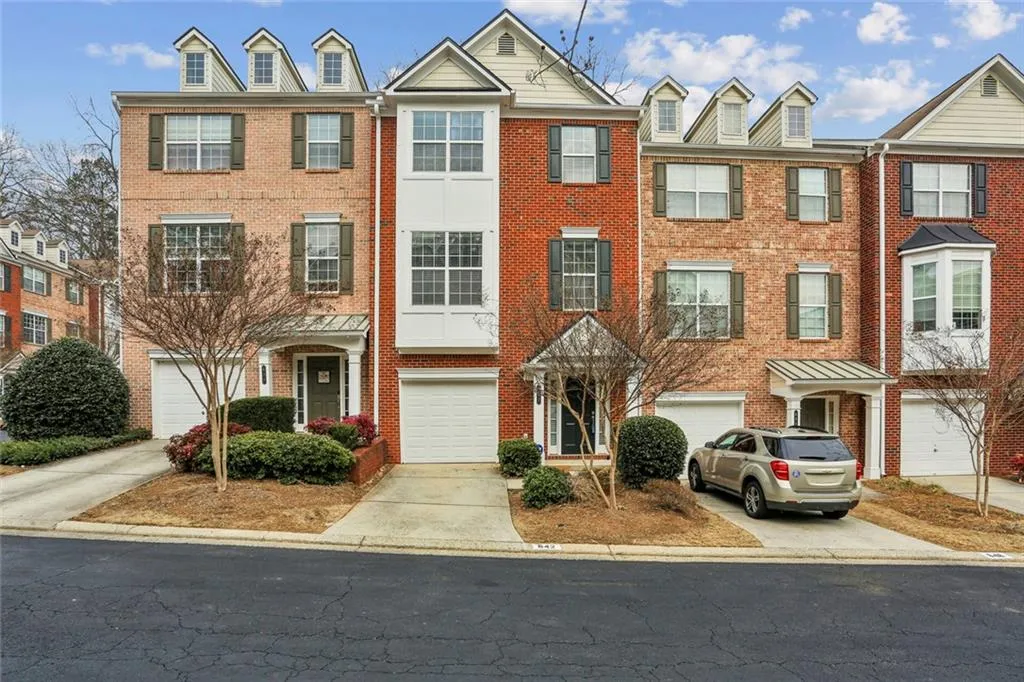 642 Bernay Way, Atlanta, Georgia 30350, 3 Bedrooms Bedrooms, ,3 BathroomsBathrooms,Residential,For Sale,642 Bernay Way,7714274