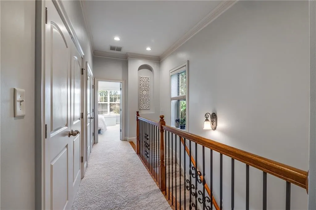 942 Telfair Close, Sandy Springs, Georgia 30350, 3 Bedrooms Bedrooms, ,3 BathroomsBathrooms,Residential,Sold,942 Telfair Close,7129170