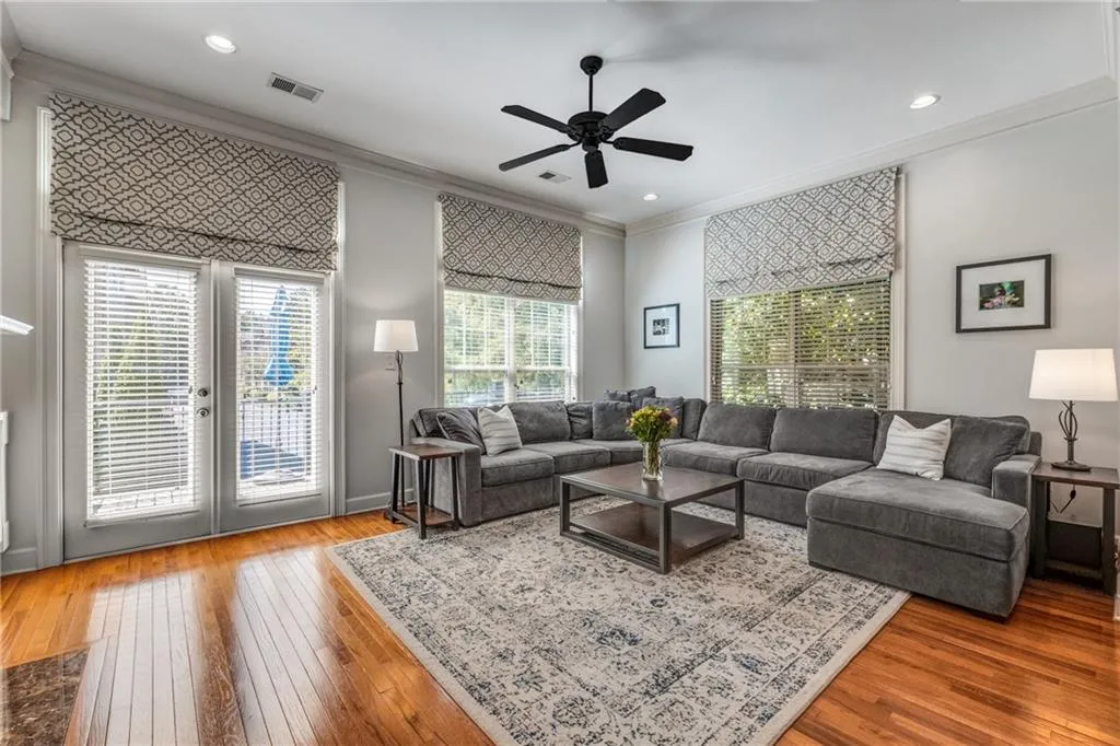 942 Telfair Close, Sandy Springs, Georgia 30350, 3 Bedrooms Bedrooms, ,3 BathroomsBathrooms,Residential,Sold,942 Telfair Close,7129170