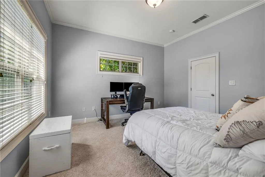 942 Telfair Close, Sandy Springs, Georgia 30350, 3 Bedrooms Bedrooms, ,3 BathroomsBathrooms,Residential,Sold,942 Telfair Close,7129170