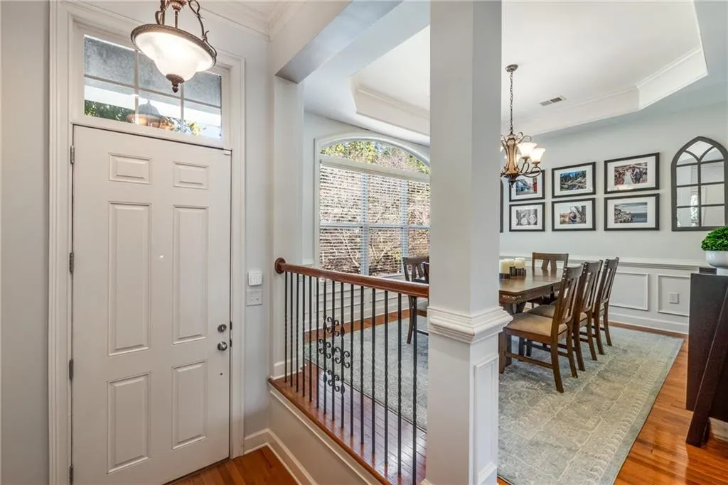 942 Telfair Close, Sandy Springs, Georgia 30350, 3 Bedrooms Bedrooms, ,3 BathroomsBathrooms,Residential,Sold,942 Telfair Close,7129170