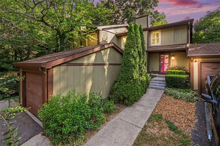 2752 Meadow Mere E, Atlanta, Georgia 30341