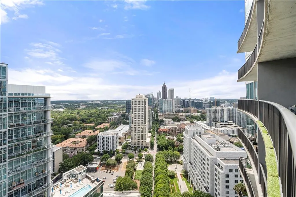 1080 Peachtree Street Ne Unit 3309, Atlanta, Georgia 30309, 2 Bedrooms Bedrooms, ,2 BathroomsBathrooms,Residential,For Sale,1080 Peachtree Street Ne Unit 3309,7628961