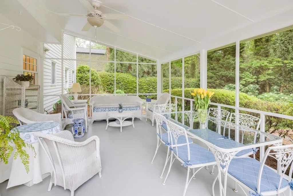 7465 Old Maine Trail, Sandy Springs, Georgia 30328, 5 Bedrooms Bedrooms, ,3 BathroomsBathrooms,Residential,Sold,7465 Old Maine Trail,7218295