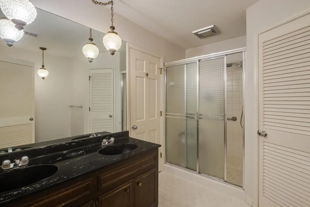 7465 Old Maine Trail, Sandy Springs, Georgia 30328, 5 Bedrooms Bedrooms, ,3 BathroomsBathrooms,Residential,Sold,7465 Old Maine Trail,7218295