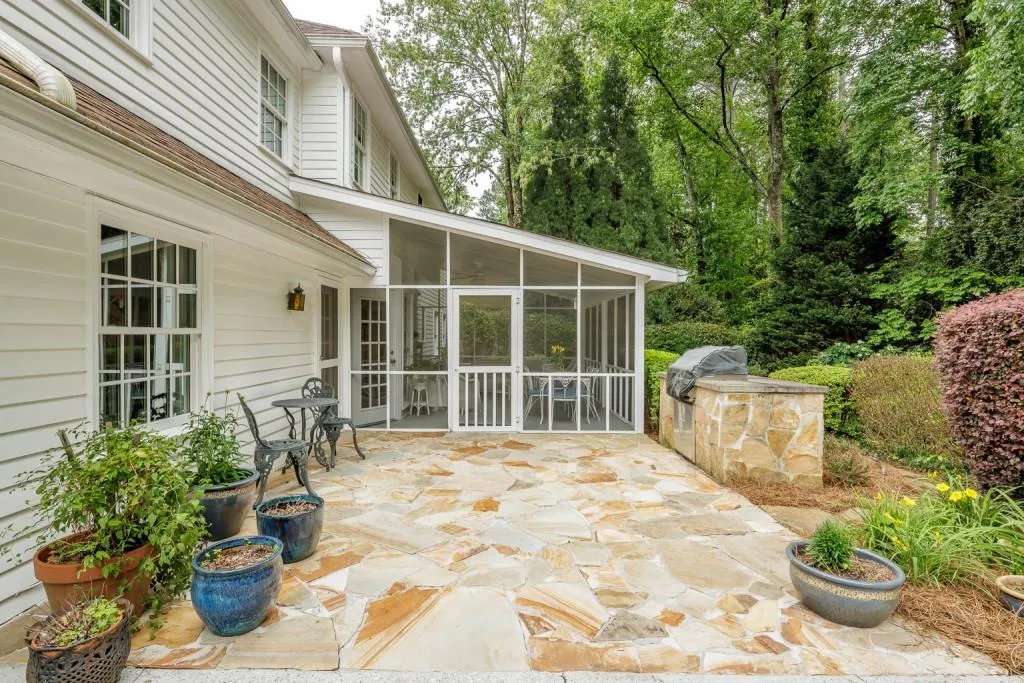 7465 Old Maine Trail, Sandy Springs, Georgia 30328, 5 Bedrooms Bedrooms, ,3 BathroomsBathrooms,Residential,Sold,7465 Old Maine Trail,7218295