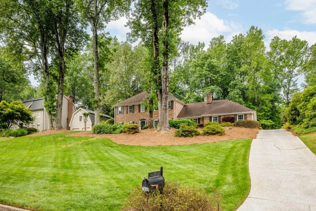 7465 Old Maine Trail, Sandy Springs, Georgia 30328, 5 Bedrooms Bedrooms, ,3 BathroomsBathrooms,Residential,Sold,7465 Old Maine Trail,7218295