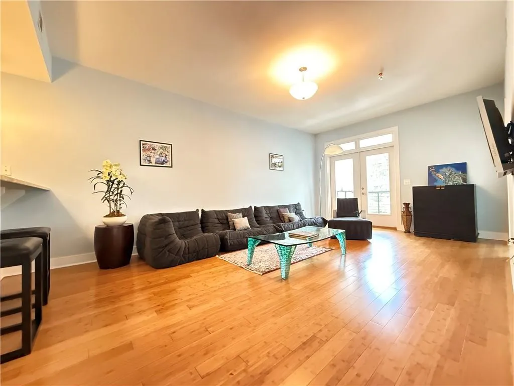 3655 Peachtree Road Ne Unit 304, Atlanta, Georgia 30319, 2 Bedrooms Bedrooms, ,2 BathroomsBathrooms,Residential,For Sale,3655 Peachtree Road Ne Unit 304,7633111