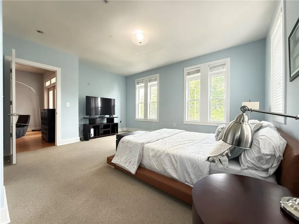 3655 Peachtree Road Ne Unit 304, Atlanta, Georgia 30319, 2 Bedrooms Bedrooms, ,2 BathroomsBathrooms,Residential,For Sale,3655 Peachtree Road Ne Unit 304,7633111
