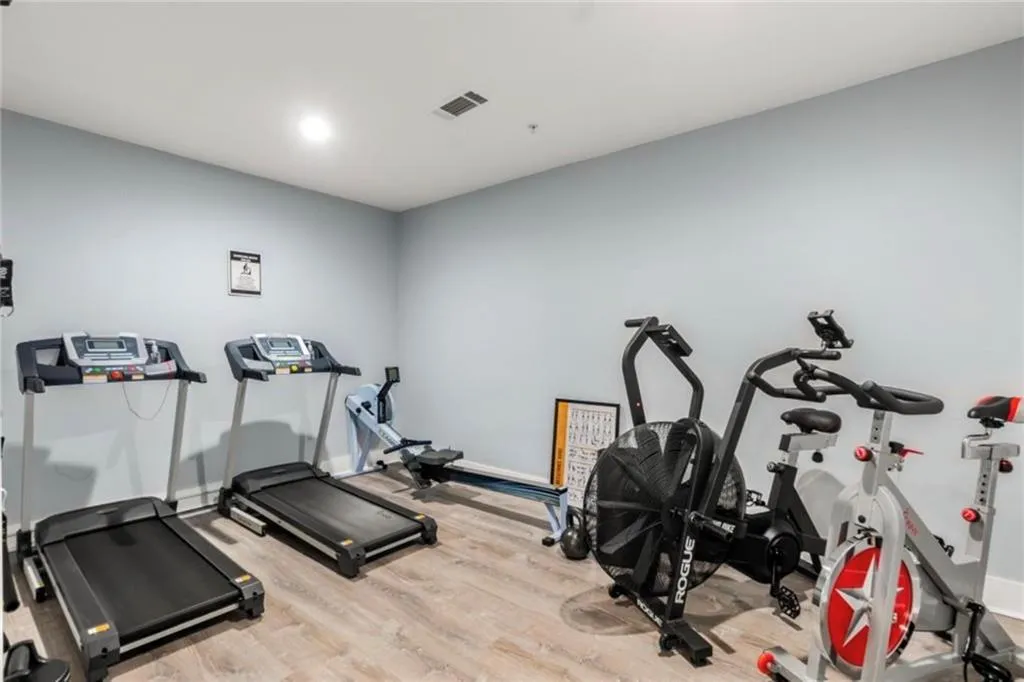 3655 Peachtree Road Ne Unit 304, Atlanta, Georgia 30319, 2 Bedrooms Bedrooms, ,2 BathroomsBathrooms,Residential,For Sale,3655 Peachtree Road Ne Unit 304,7633111