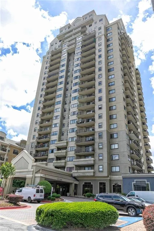 795 Hammond Drive Unit 1201, Atlanta, Georgia 30328, 2 Bedrooms Bedrooms, ,1 BathroomBathrooms,Residential,Sold,795 Hammond Drive Unit 1201,6938427