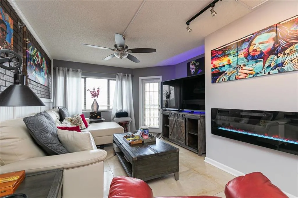 795 Hammond Drive Unit 1201, Atlanta, Georgia 30328, 2 Bedrooms Bedrooms, ,1 BathroomBathrooms,Residential,Sold,795 Hammond Drive Unit 1201,6938427