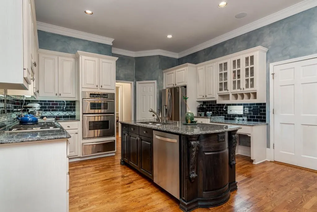 4420 Crestwicke Pointe, Atlanta, Georgia 30319, 5 Bedrooms Bedrooms, ,4 BathroomsBathrooms,Residential,Sold,4420 Crestwicke Pointe,6566151