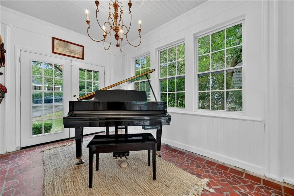 404 Collier Road Nw, Atlanta, Georgia 30309, 3 Bedrooms Bedrooms, ,2 BathroomsBathrooms,Residential,For Sale,404 Collier Road Nw,7615753