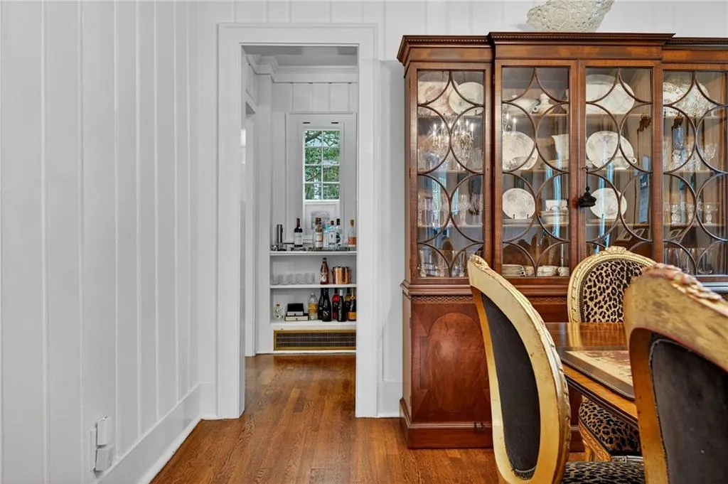 404 Collier Road Nw, Atlanta, Georgia 30309, 3 Bedrooms Bedrooms, ,2 BathroomsBathrooms,Residential,For Sale,404 Collier Road Nw,7615753
