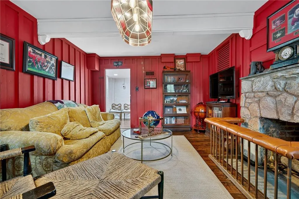 404 Collier Road Nw, Atlanta, Georgia 30309, 3 Bedrooms Bedrooms, ,2 BathroomsBathrooms,Residential,For Sale,404 Collier Road Nw,7615753