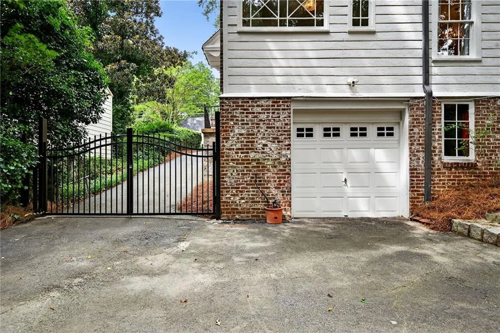 404 Collier Road Nw, Atlanta, Georgia 30309, 3 Bedrooms Bedrooms, ,2 BathroomsBathrooms,Residential,For Sale,404 Collier Road Nw,7615753