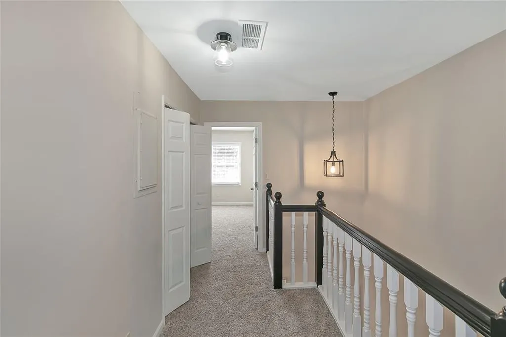 9003 Carroll Manor Drive, Sandy Springs, Georgia 30350, 2 Bedrooms Bedrooms, ,2 BathroomsBathrooms,Residential,Sold,9003 Carroll Manor Drive,6844514