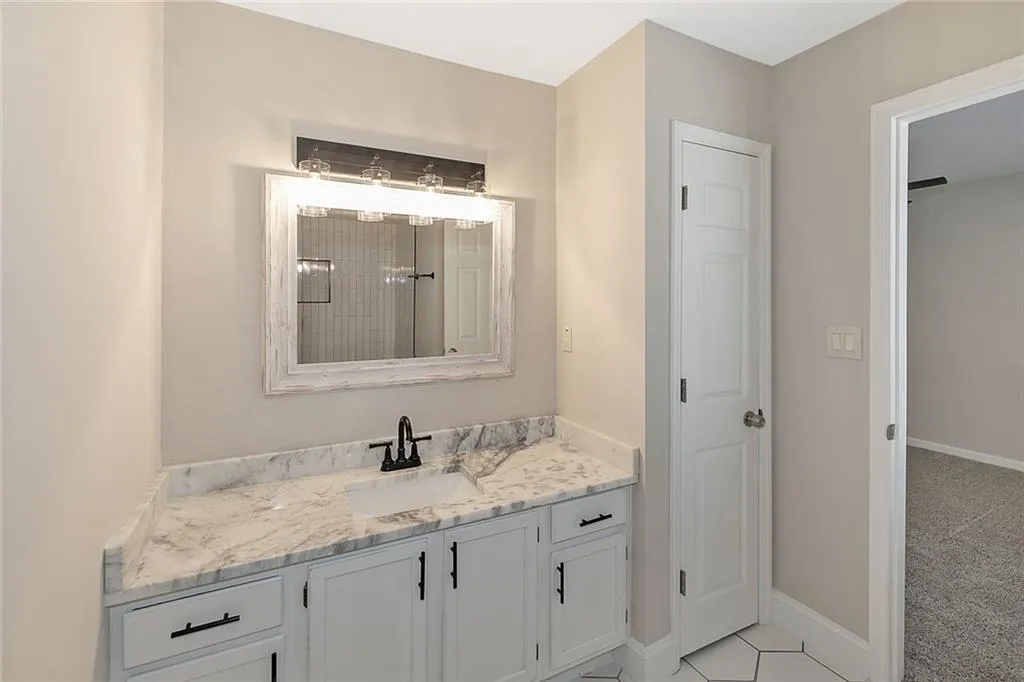 9003 Carroll Manor Drive, Sandy Springs, Georgia 30350, 2 Bedrooms Bedrooms, ,2 BathroomsBathrooms,Residential,Sold,9003 Carroll Manor Drive,6844514