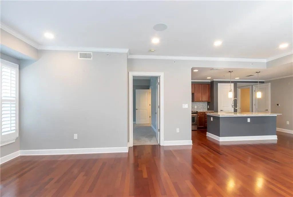 200 River Vista Drive Unit 538, Atlanta, Georgia 30339, 2 Bedrooms Bedrooms, ,2 BathroomsBathrooms,Residential,Sold,200 River Vista Drive Unit 538,6046199