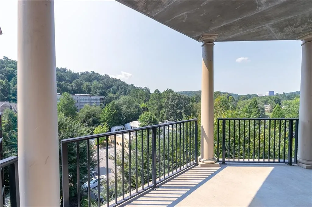 200 River Vista Drive Unit 538, Atlanta, Georgia 30339, 2 Bedrooms Bedrooms, ,2 BathroomsBathrooms,Residential,Sold,200 River Vista Drive Unit 538,6046199