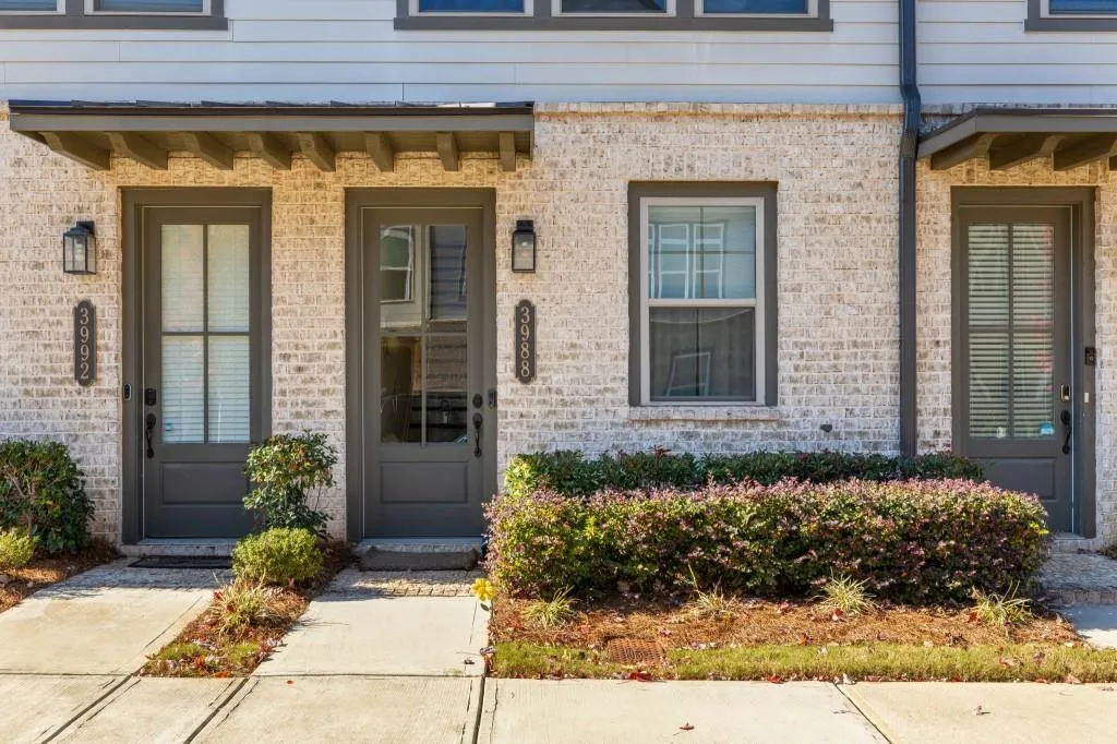 3988 Allegretto Circle Se, Atlanta, Georgia 30339, 3 Bedrooms Bedrooms, 0 ,3 BathroomsBathrooms,Residential,For Sale,3988 Allegretto Circle Se,7704602