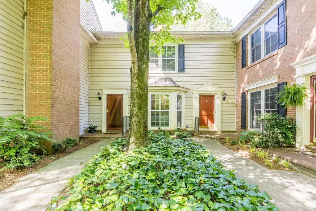 45 Mount Vernon Circle Unit 45, Atlanta, Georgia 30338, 2 Bedrooms Bedrooms, ,2 BathroomsBathrooms,Residential,Sold,45 Mount Vernon Circle Unit 45,5690168