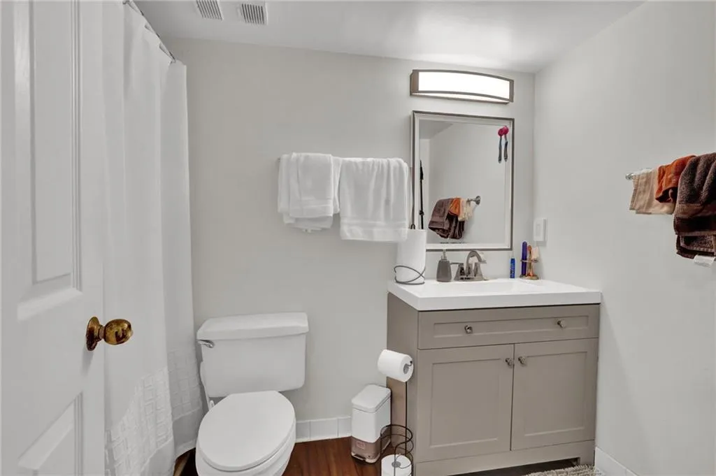 795 Hammond Drive Unit 506, Sandy Springs, Georgia 30328, 2 Bedrooms Bedrooms, ,1 BathroomBathrooms,Residential,For Sale,795 Hammond Drive Unit 506,7662541