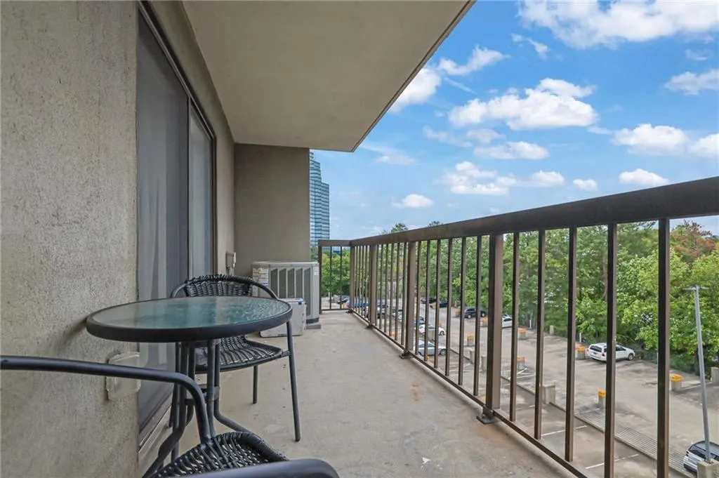 795 Hammond Drive Unit 506, Sandy Springs, Georgia 30328, 2 Bedrooms Bedrooms, ,1 BathroomBathrooms,Residential,For Sale,795 Hammond Drive Unit 506,7662541