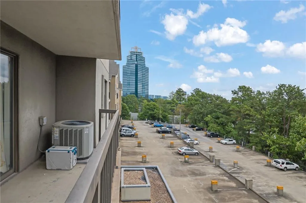 795 Hammond Drive Unit 506, Sandy Springs, Georgia 30328, 2 Bedrooms Bedrooms, ,1 BathroomBathrooms,Residential,For Sale,795 Hammond Drive Unit 506,7662541