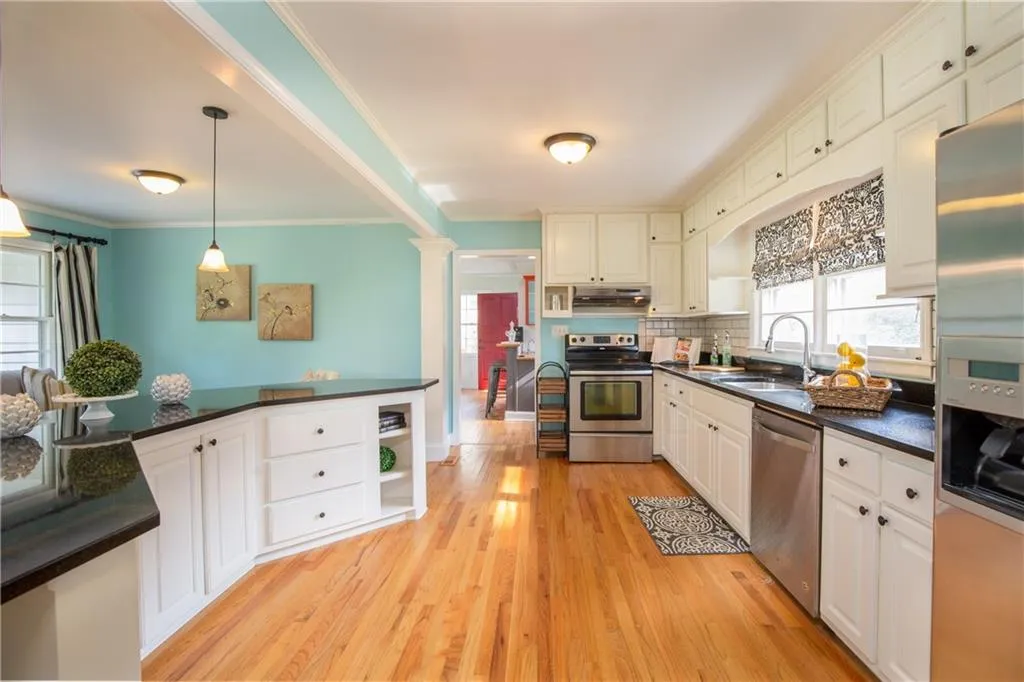 509 Hilderbrand Drive, Sandy Springs, Georgia 30328, 4 Bedrooms Bedrooms, ,2 BathroomsBathrooms,Residential,Sold,509 Hilderbrand Drive,6759982