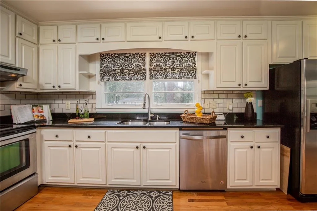 509 Hilderbrand Drive, Sandy Springs, Georgia 30328, 4 Bedrooms Bedrooms, ,2 BathroomsBathrooms,Residential,Sold,509 Hilderbrand Drive,6759982