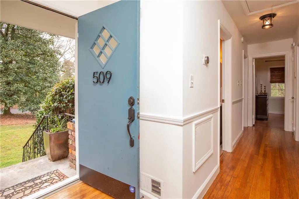 509 Hilderbrand Drive, Sandy Springs, Georgia 30328, 4 Bedrooms Bedrooms, ,2 BathroomsBathrooms,Residential,Sold,509 Hilderbrand Drive,6759982