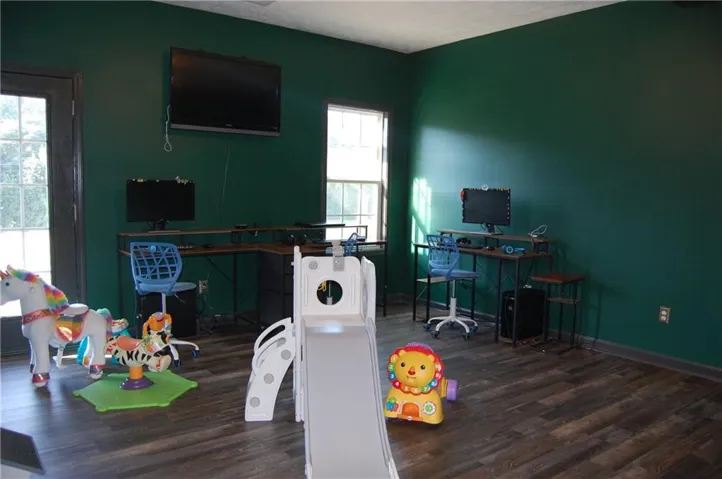1170