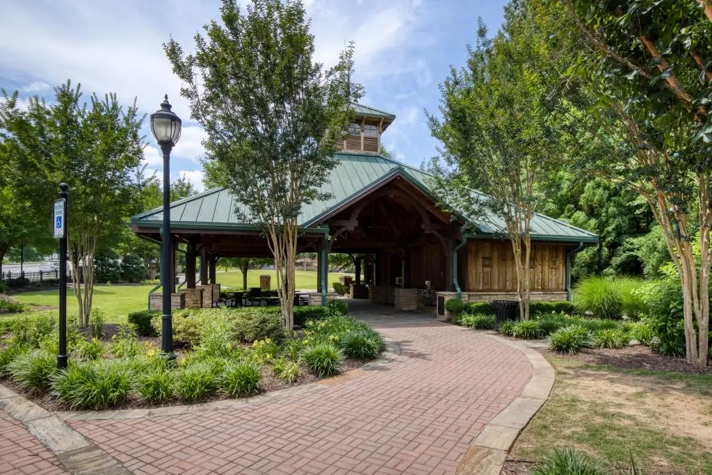 6750 River Springs Lane, Atlanta, Georgia 30328, 4 Bedrooms Bedrooms, ,2 BathroomsBathrooms,Residential,Sold,6750 River Springs Lane,7412290