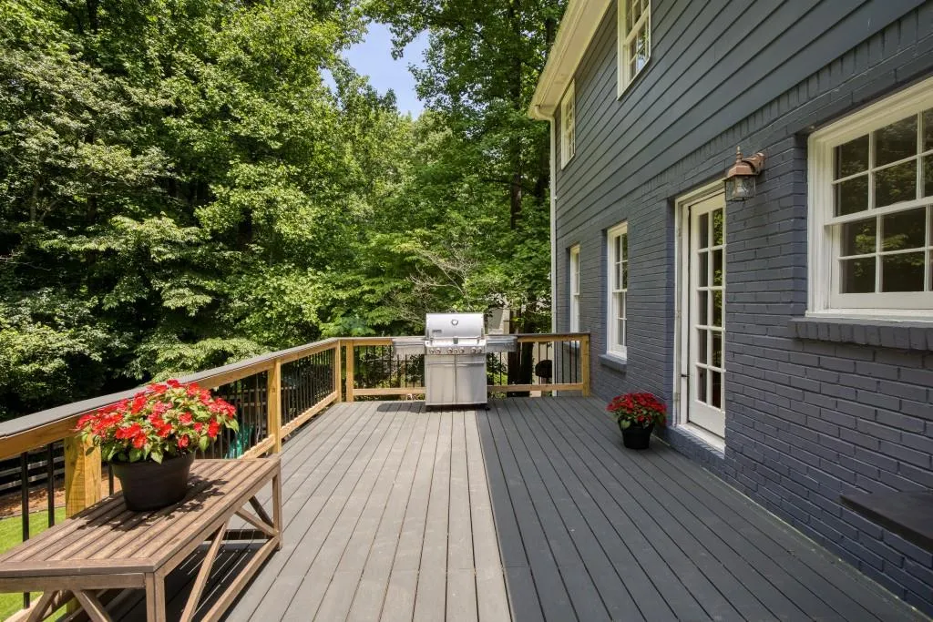 6750 River Springs Lane, Atlanta, Georgia 30328, 4 Bedrooms Bedrooms, ,2 BathroomsBathrooms,Residential,Sold,6750 River Springs Lane,7412290