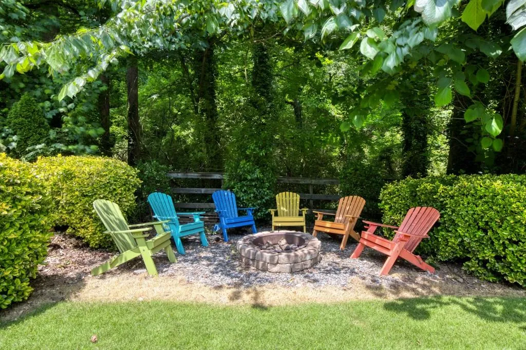 6750 River Springs Lane, Atlanta, Georgia 30328, 4 Bedrooms Bedrooms, ,2 BathroomsBathrooms,Residential,Sold,6750 River Springs Lane,7412290