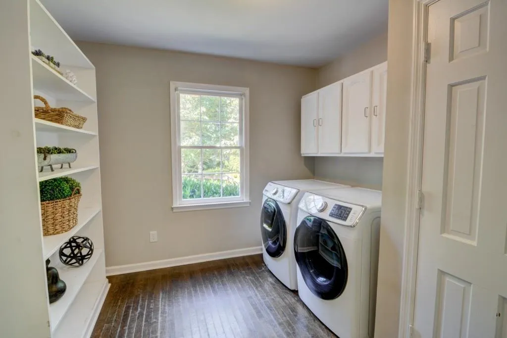 6750 River Springs Lane, Atlanta, Georgia 30328, 4 Bedrooms Bedrooms, ,2 BathroomsBathrooms,Residential,Sold,6750 River Springs Lane,7412290