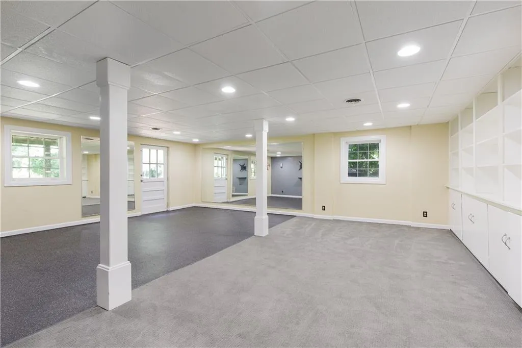 6750 River Springs Lane, Atlanta, Georgia 30328, 4 Bedrooms Bedrooms, ,2 BathroomsBathrooms,Residential,Sold,6750 River Springs Lane,7412290