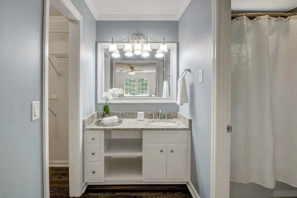 6750 River Springs Lane, Atlanta, Georgia 30328, 4 Bedrooms Bedrooms, ,2 BathroomsBathrooms,Residential,Sold,6750 River Springs Lane,7412290