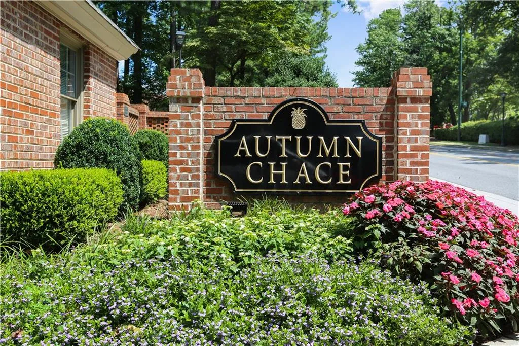 447 The North Chace Ne, Atlanta, Georgia 30328, 3 Bedrooms Bedrooms, ,3 BathroomsBathrooms,Residential,Sold,447 The North Chace Ne,6048676