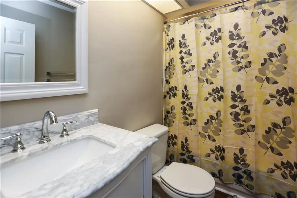 447 The North Chace Ne, Atlanta, Georgia 30328, 3 Bedrooms Bedrooms, ,3 BathroomsBathrooms,Residential,Sold,447 The North Chace Ne,6048676