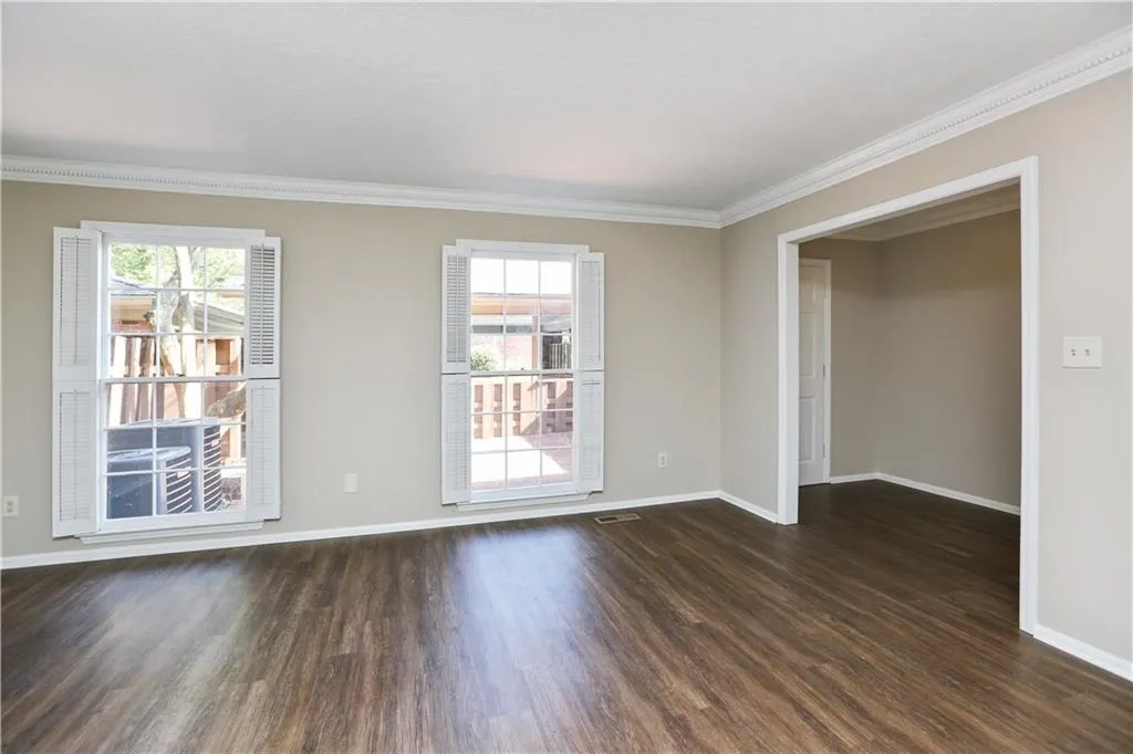 447 The North Chace Ne, Atlanta, Georgia 30328, 3 Bedrooms Bedrooms, ,3 BathroomsBathrooms,Residential,Sold,447 The North Chace Ne,6048676