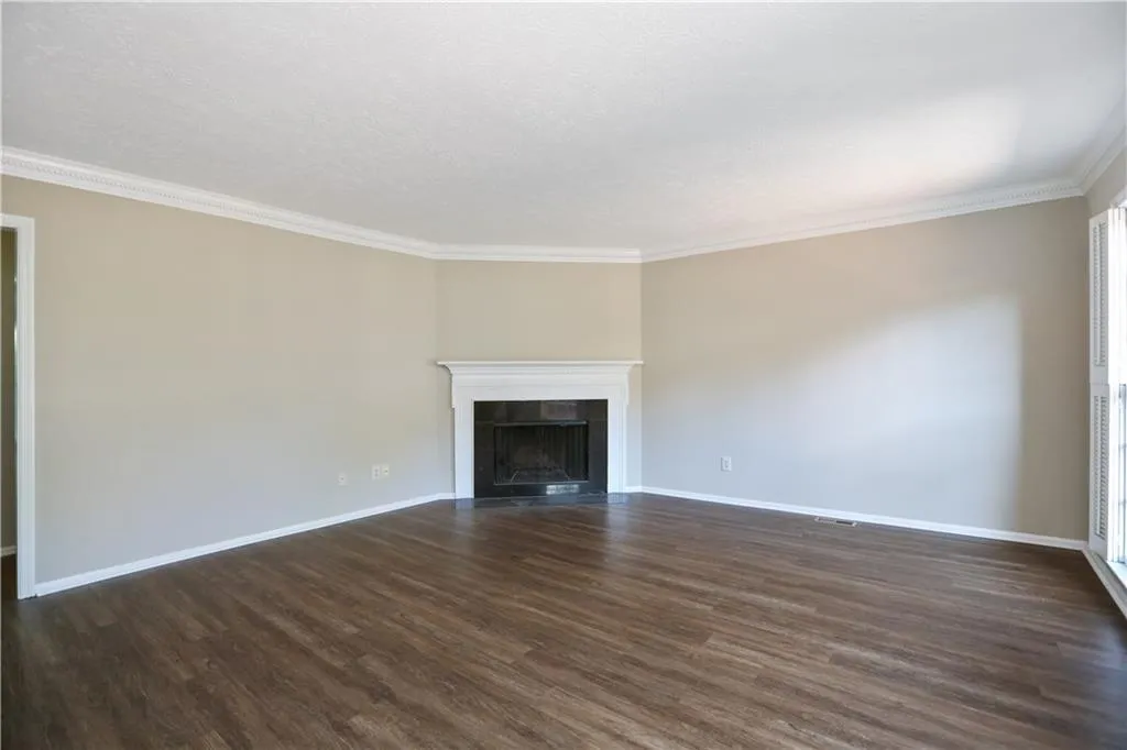 447 The North Chace Ne, Atlanta, Georgia 30328, 3 Bedrooms Bedrooms, ,3 BathroomsBathrooms,Residential,Sold,447 The North Chace Ne,6048676