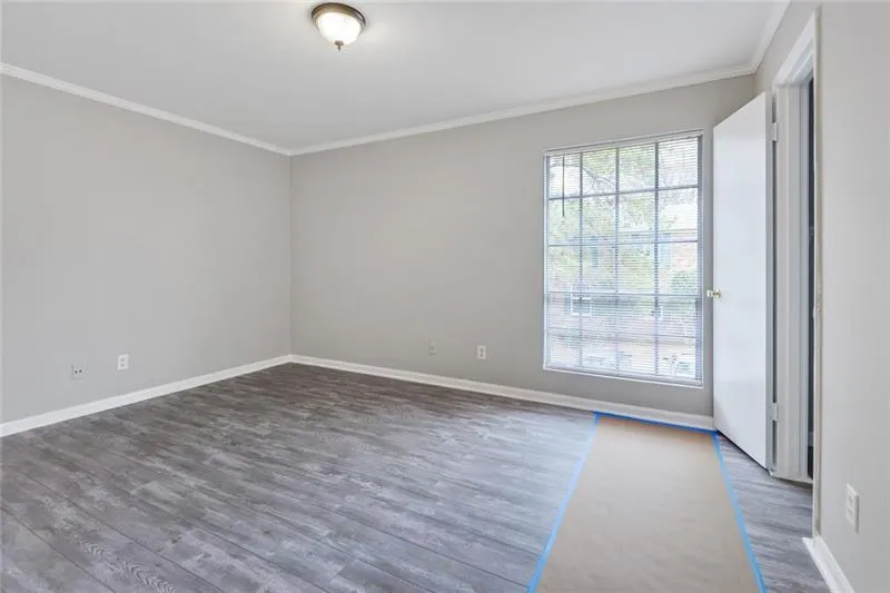 5504 Kingsport Drive, Sandy Springs, Georgia 30342, 2 Bedrooms Bedrooms, ,1 BathroomBathrooms,Residential,Sold,5504 Kingsport Drive,6650976