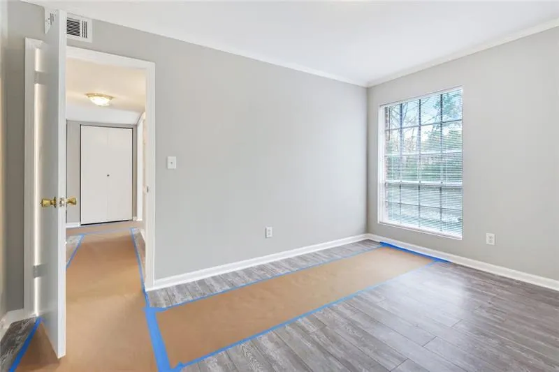 5504 Kingsport Drive, Sandy Springs, Georgia 30342, 2 Bedrooms Bedrooms, ,1 BathroomBathrooms,Residential,Sold,5504 Kingsport Drive,6650976