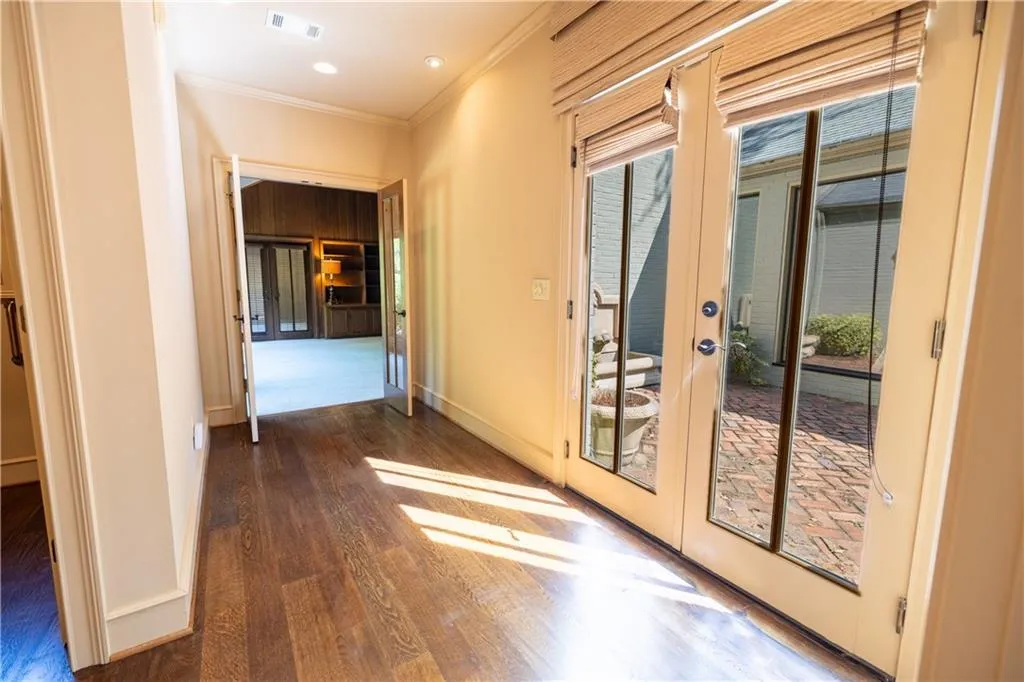 6150 Riverwood Drive, Atlanta, Georgia 30328, 5 Bedrooms Bedrooms, ,4 BathroomsBathrooms,Residential,For Sale,6150 Riverwood Drive,7648325