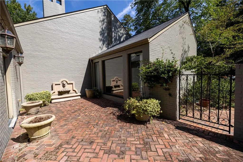 View of patio / terrace featuring a gate