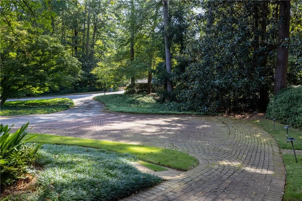 View of decorative driveway