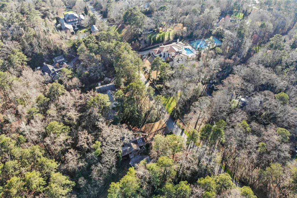 4795 Woodvale Drive Nw, Atlanta, Georgia 30327, 5 Bedrooms Bedrooms, ,4 BathroomsBathrooms,Residential,Sold,4795 Woodvale Drive Nw,6999023